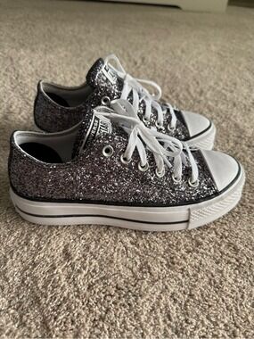 Converse  Chuck Taylor All Star Lift Platform Glitter Sneaker Dark Silver Women